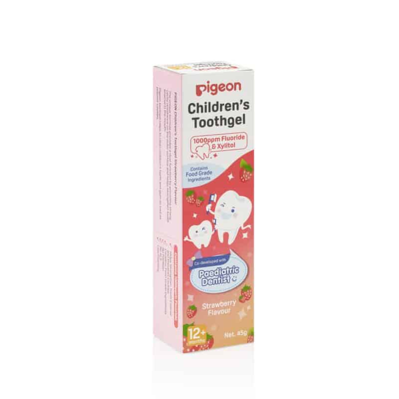 79565_childrens-toothgel-strawberry_packaging_front-angle-3000x3000-1-scaled-e1665133082593